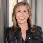 Julie Bowerman Headshot